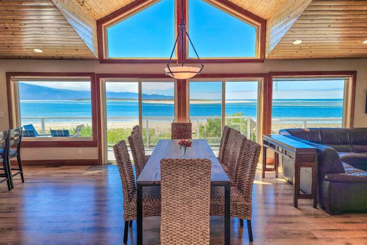 beachfront house rentals oregon