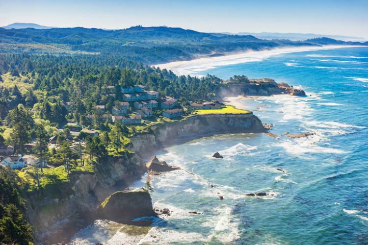 oregon coast in the winter